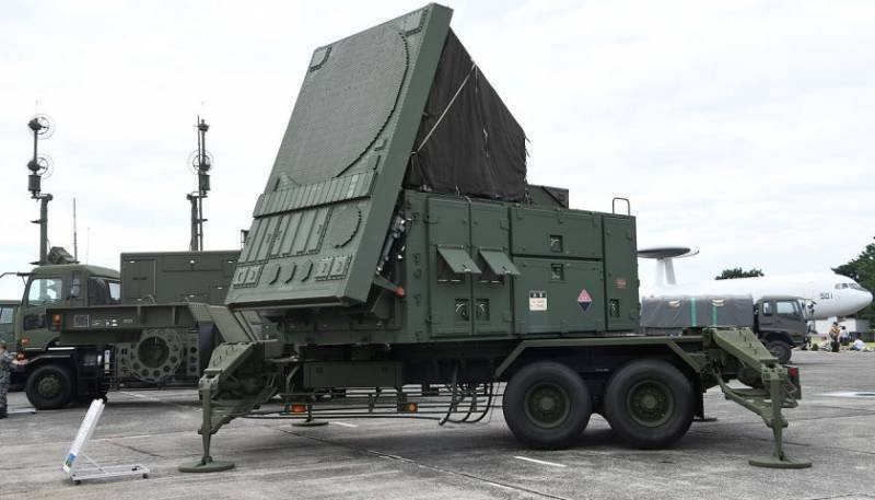 Radar AN/MPQ-65 du système Patriot en position déployée